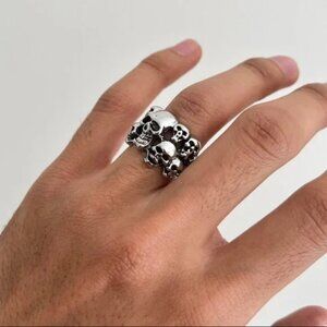 silver skull pile stainless steel ring